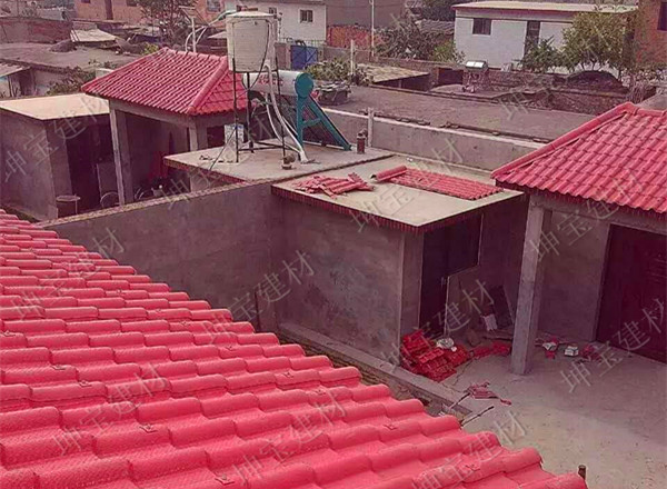 屋面瓦行業(yè)的建材——秸稈瓦!