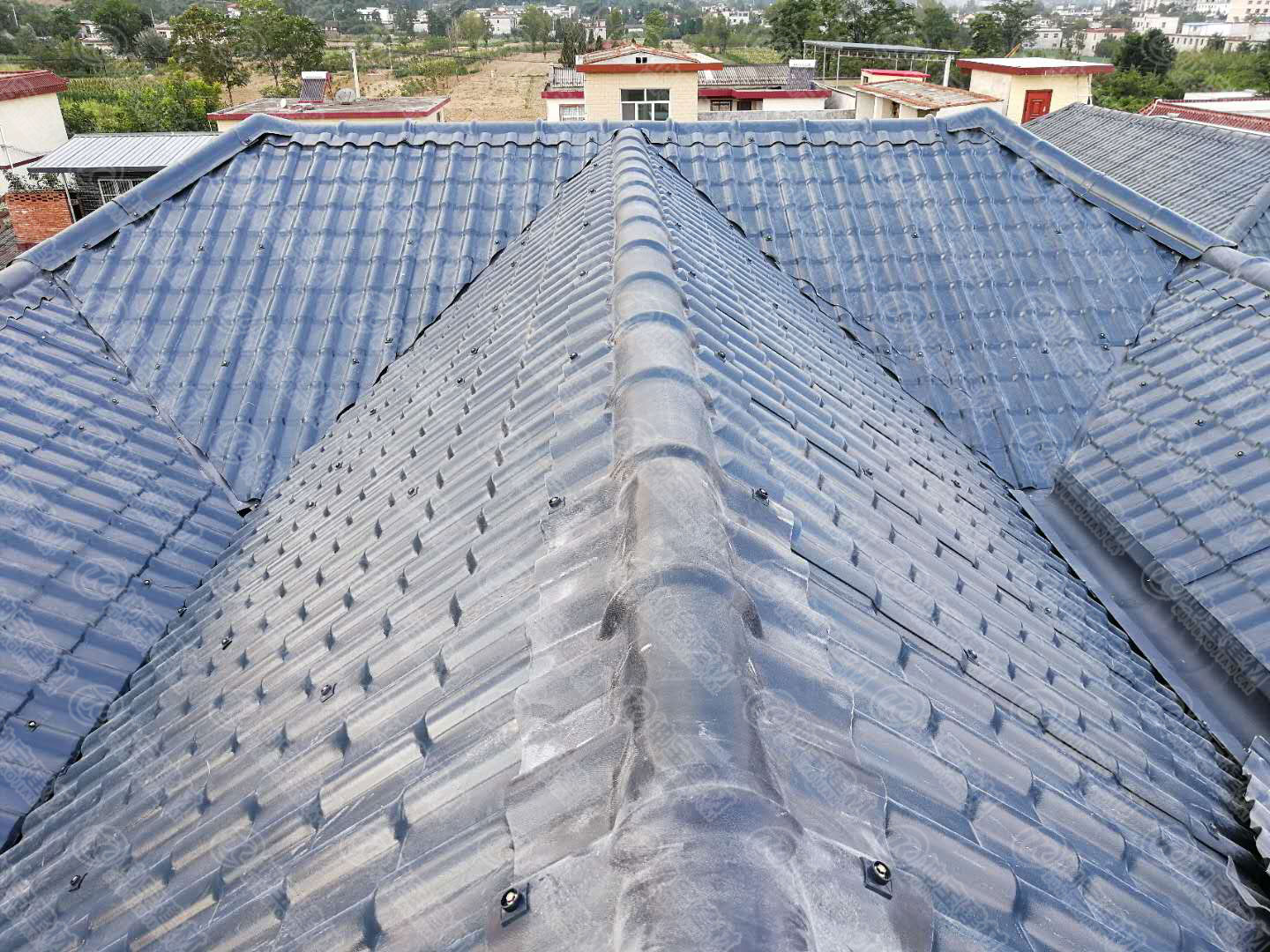 甘肅隴南別墅型樹脂瓦效果圖