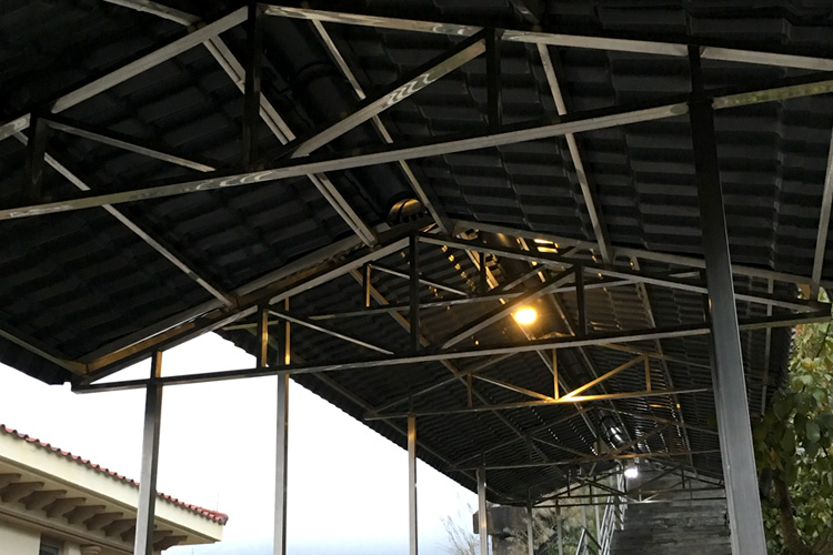 樹脂瓦鋼結構住宅與木結構房屋的差異 樹脂瓦鋼結構住宅與木結構房屋的差異