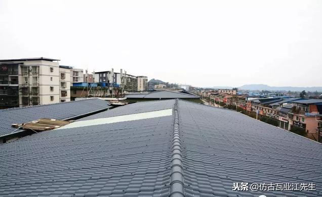 鐵瓦換成了樹脂瓦，龍泉驛區(qū)這些屋面有了大變樣！龍泉人的大機(jī)遇