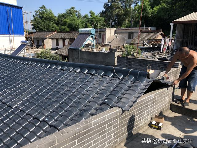 樹(shù)脂瓦小青瓦，農(nóng)村老房子換瓦的***優(yōu)選擇