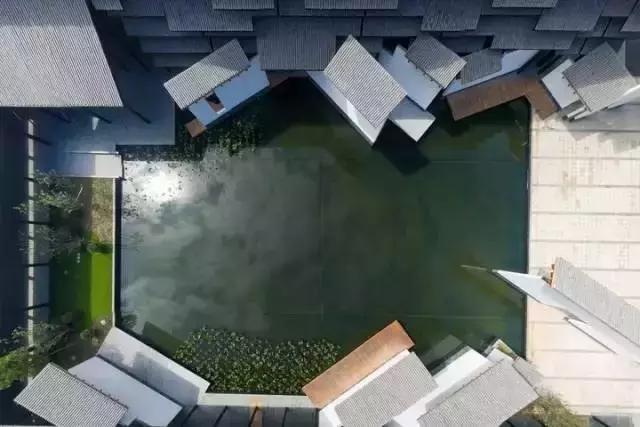 青瓦灰墻,高瓴飛檐,處處消磨時光