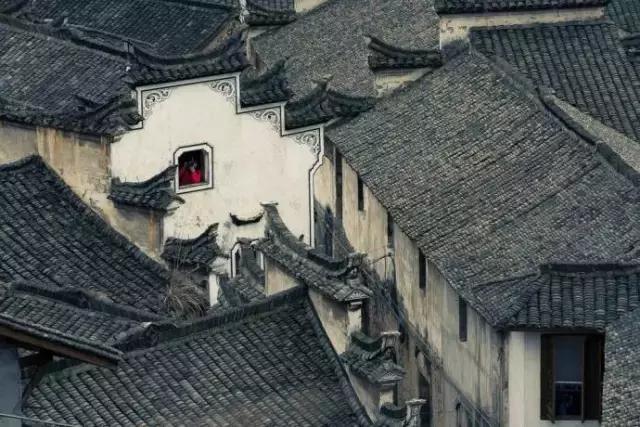 青瓦灰墻,高瓴飛檐,處處消磨時光