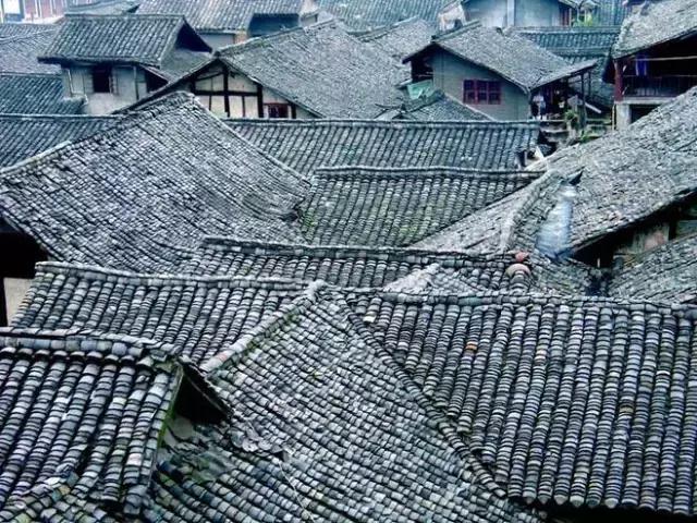 青瓦灰墻,高瓴飛檐,處處消磨時光