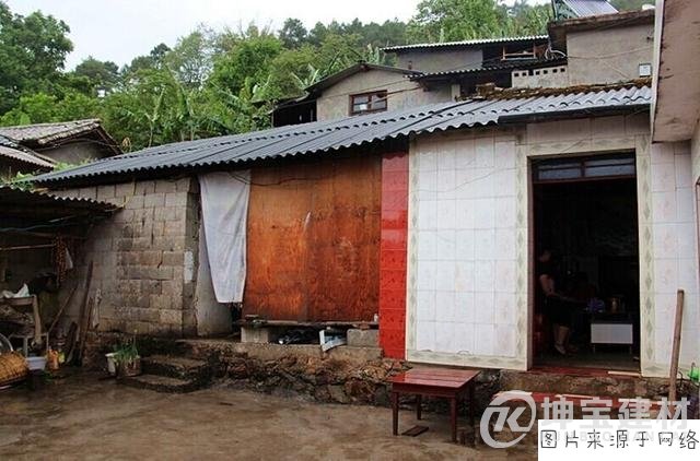 老家房頂?shù)氖尥邥?huì)對(duì)居住者的健康造成影響嗎？