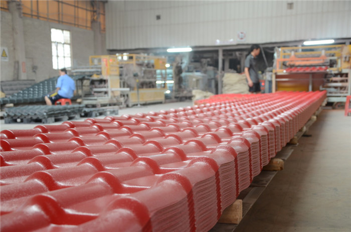 一條小型樹脂瓦廠生產線_開下來大概要多少錢? 一條小型樹脂瓦廠生產線_開下來大概要多少錢?